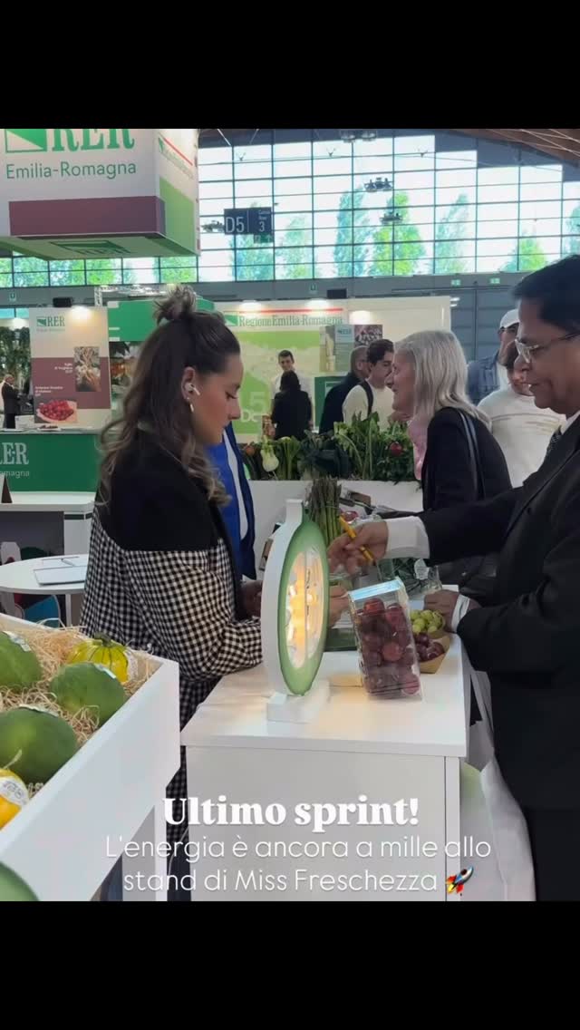 #Zucchiolo by Miss Freschezza in Italy 🇮🇹🟡🇮🇹

@missfreschezza 
@singularveggies 
@fundacion_cellbitec